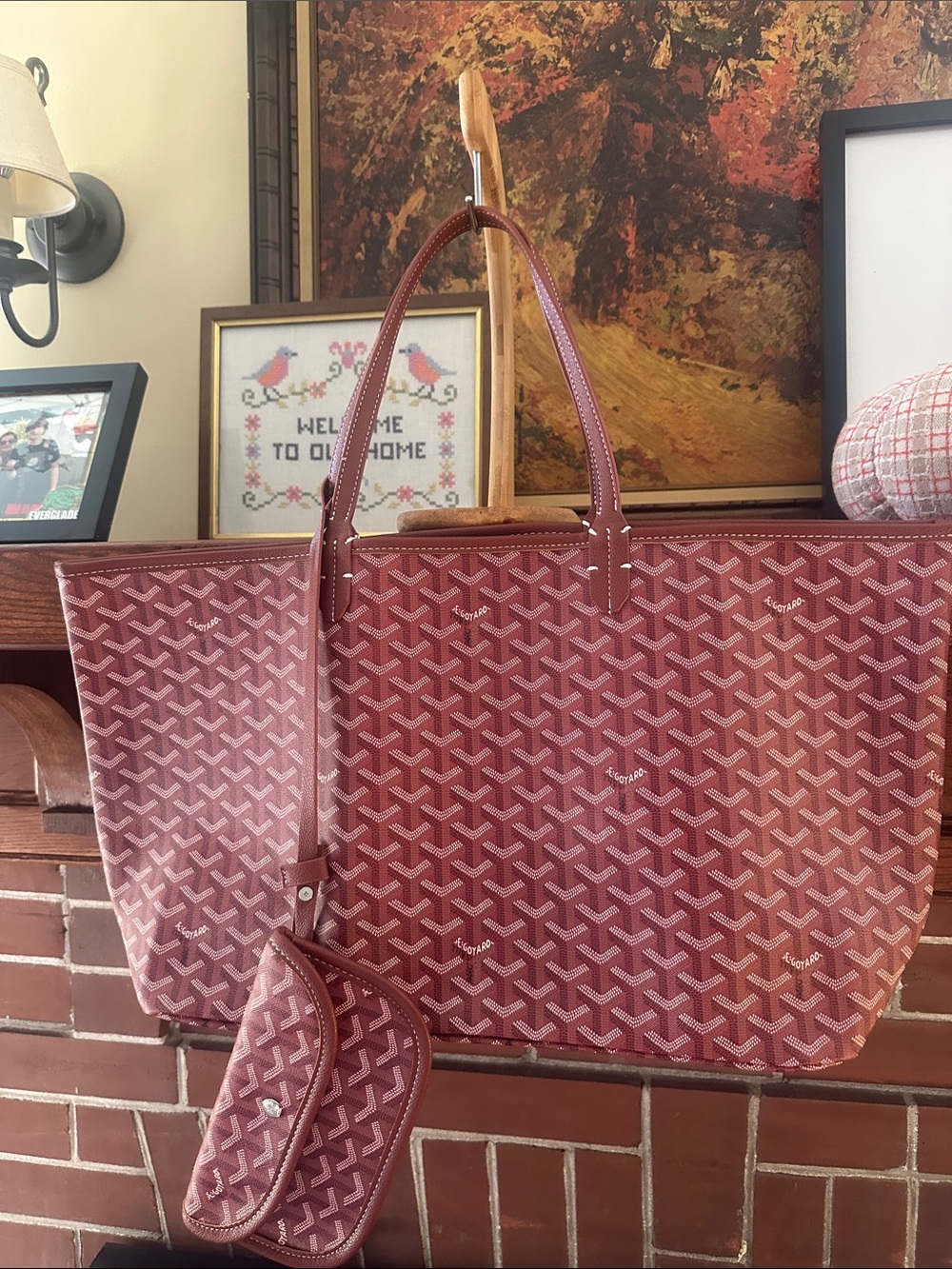 St. Louis Large Tote Bag in Burgundy with Matching Pouch